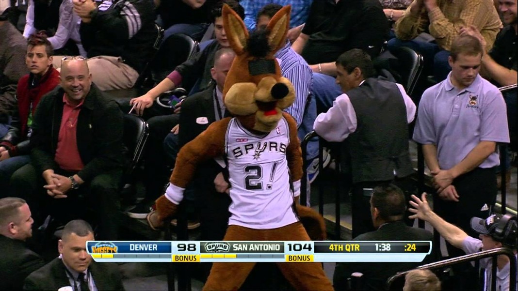 The Spurs Game Was So Intense It Caused Their Mascot To Lose His Eyes 4232
